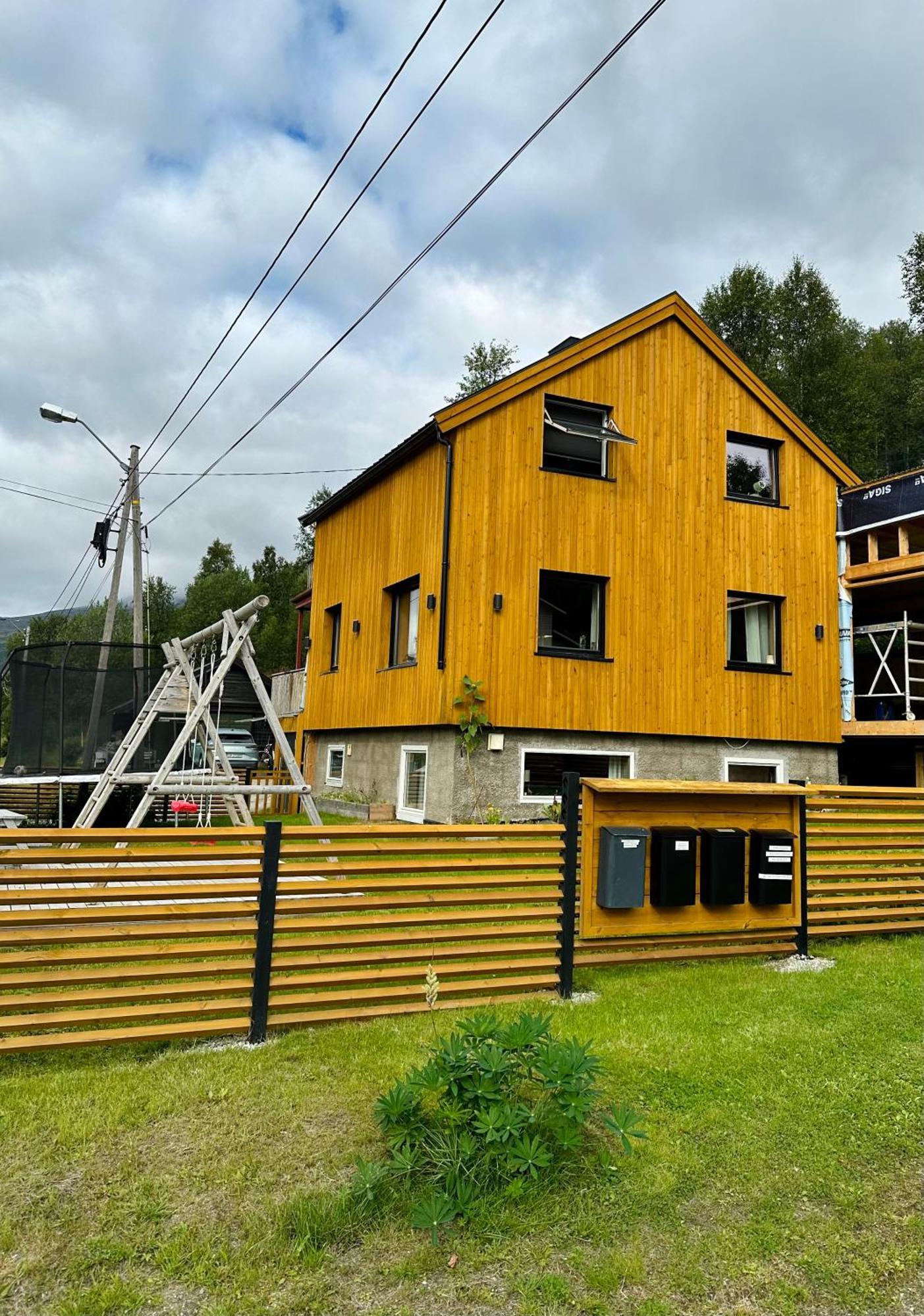 Appartement Cozy Fjord Retreat With Firepit And Activities à Tromsø Extérieur photo